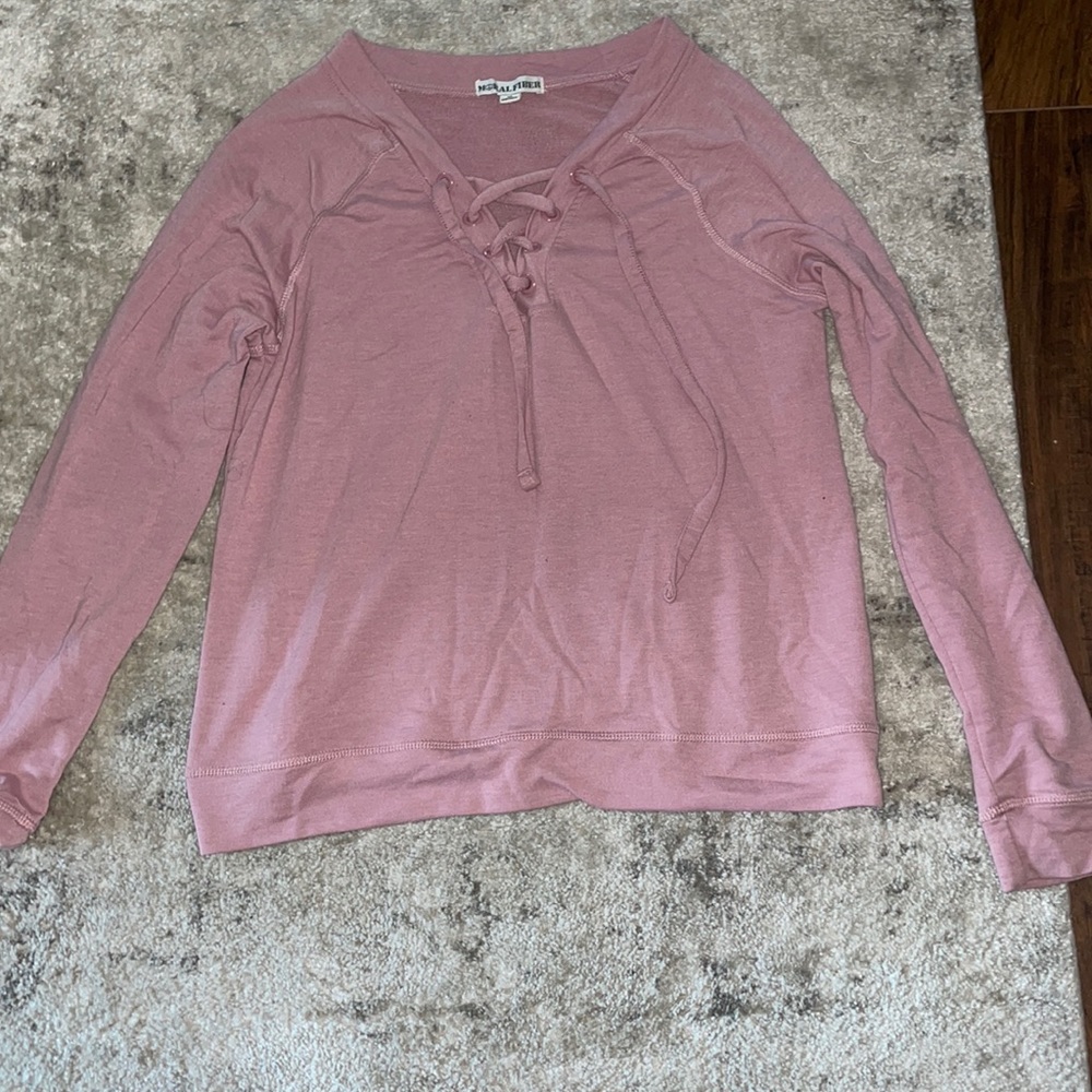 Long sleeved sweater shirt
